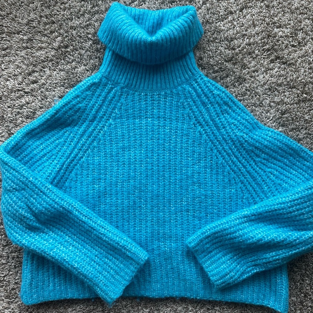 Cozy Blue Turtleneck Sweater
